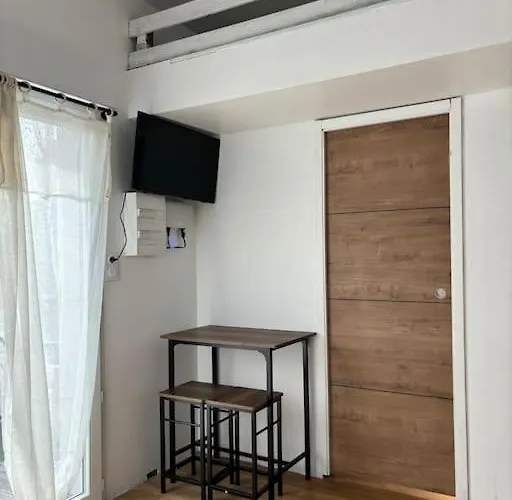 Avec Piscine Partagée Apartamento