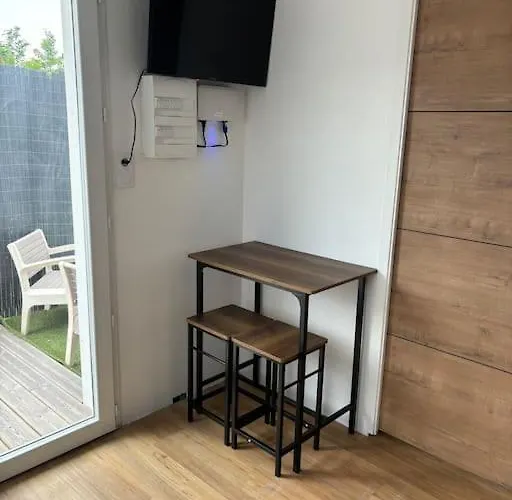 Avec Piscine Partagée Apartamento