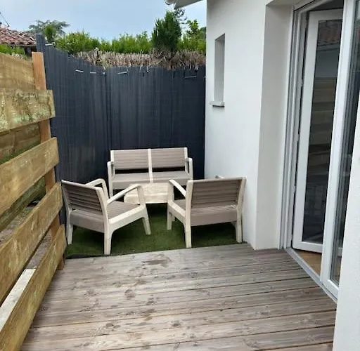 Avec Piscine Partagée Apartamento